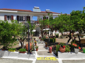 Гостиница Katerina Apartments  Коккари